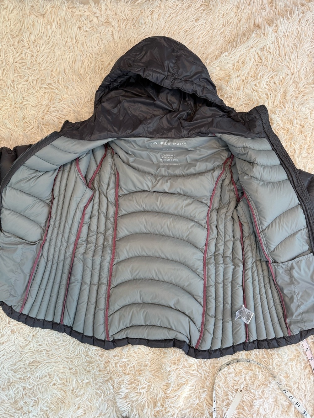Andrew Marc Packable Lightweight Down Puffer Jacket Hooded Gray Size Small - Picture 6 of 9